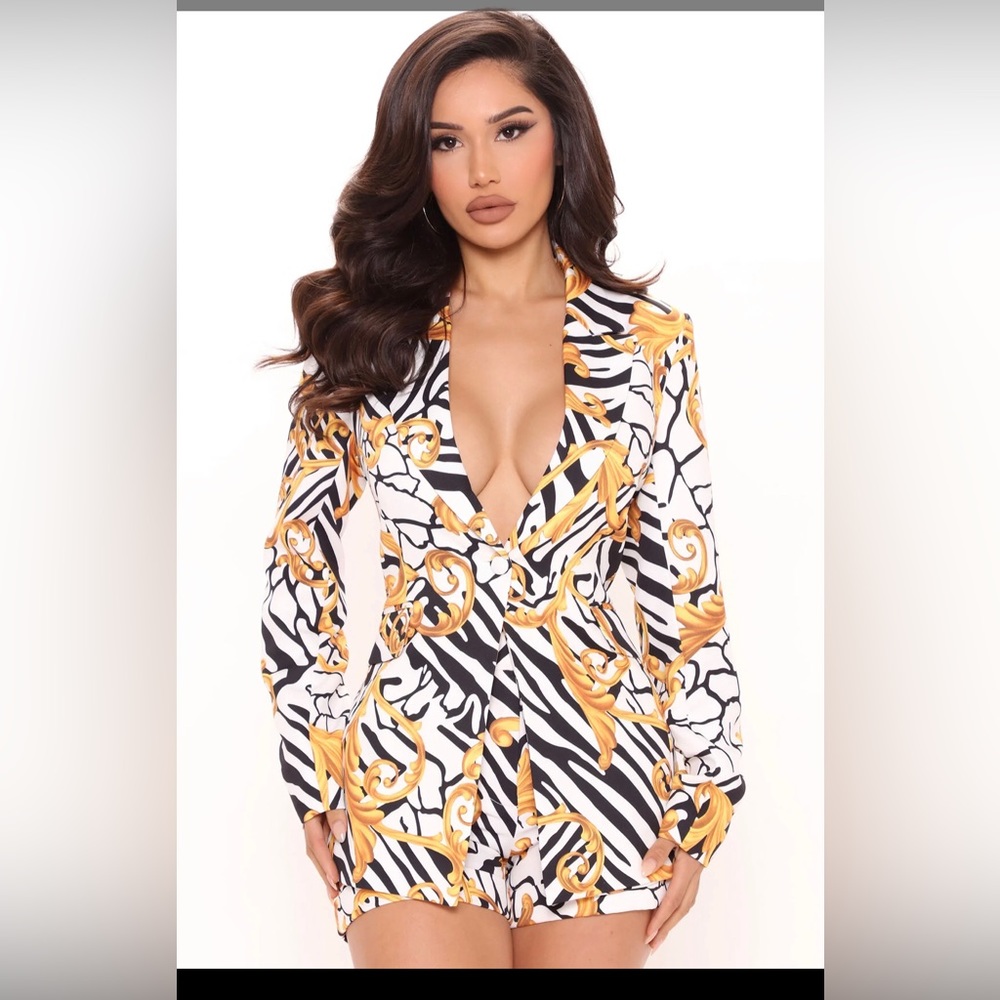 Fashion nova genesee printed blazer short combo xl